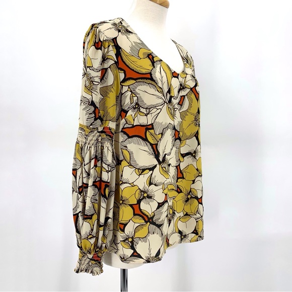 Cabi Sequel Blouse #3954, Yellow Floral V-Neck Long Sleeve Blouse, Small - Picture 11 of 16